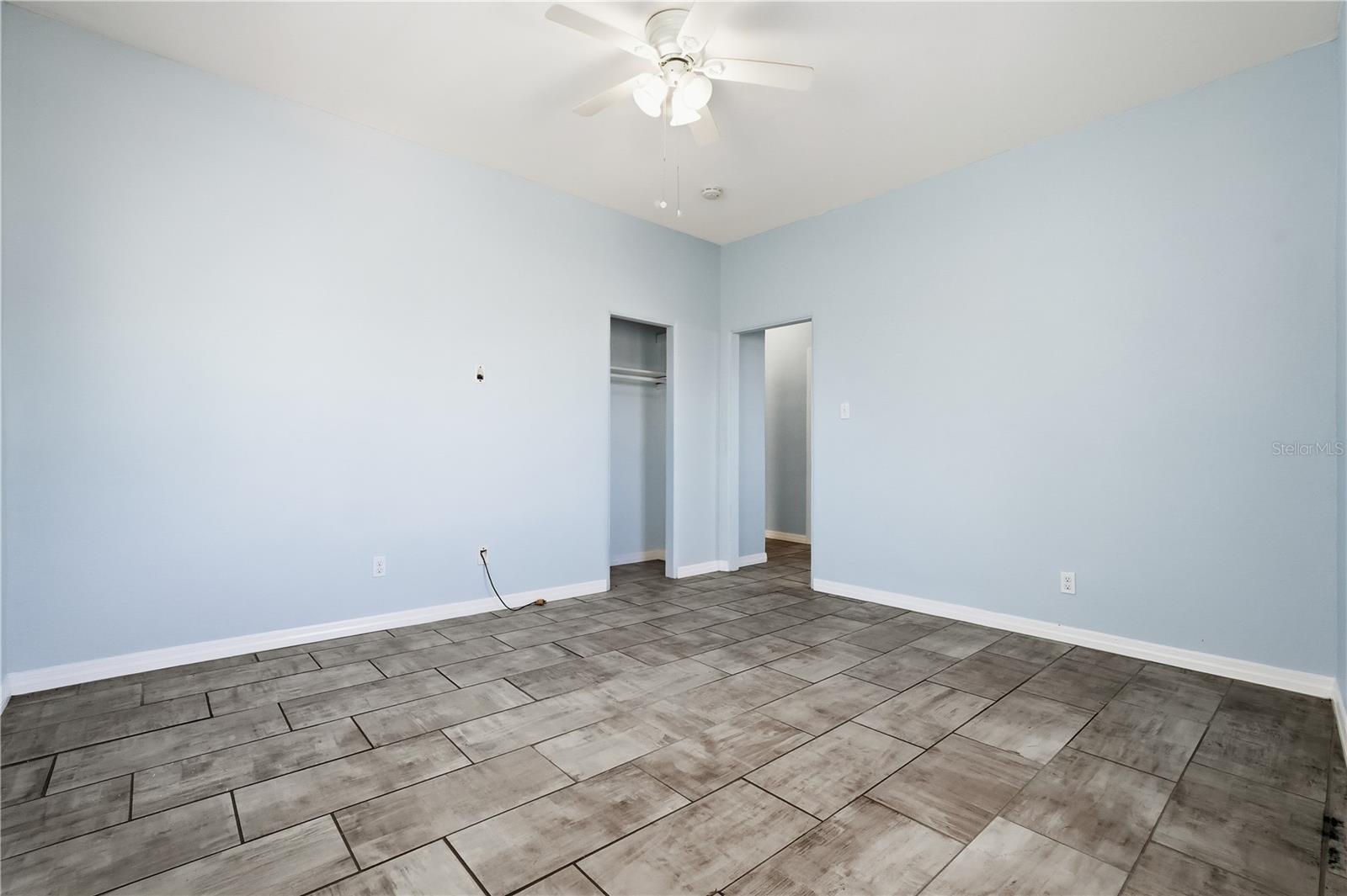 FUQUAYS DAYTONA BEACH - Commercial Sale