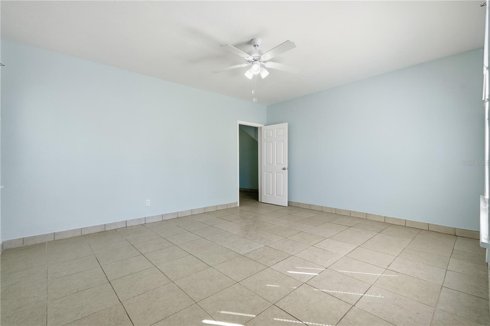 FUQUAYS DAYTONA BEACH - Commercial Sale