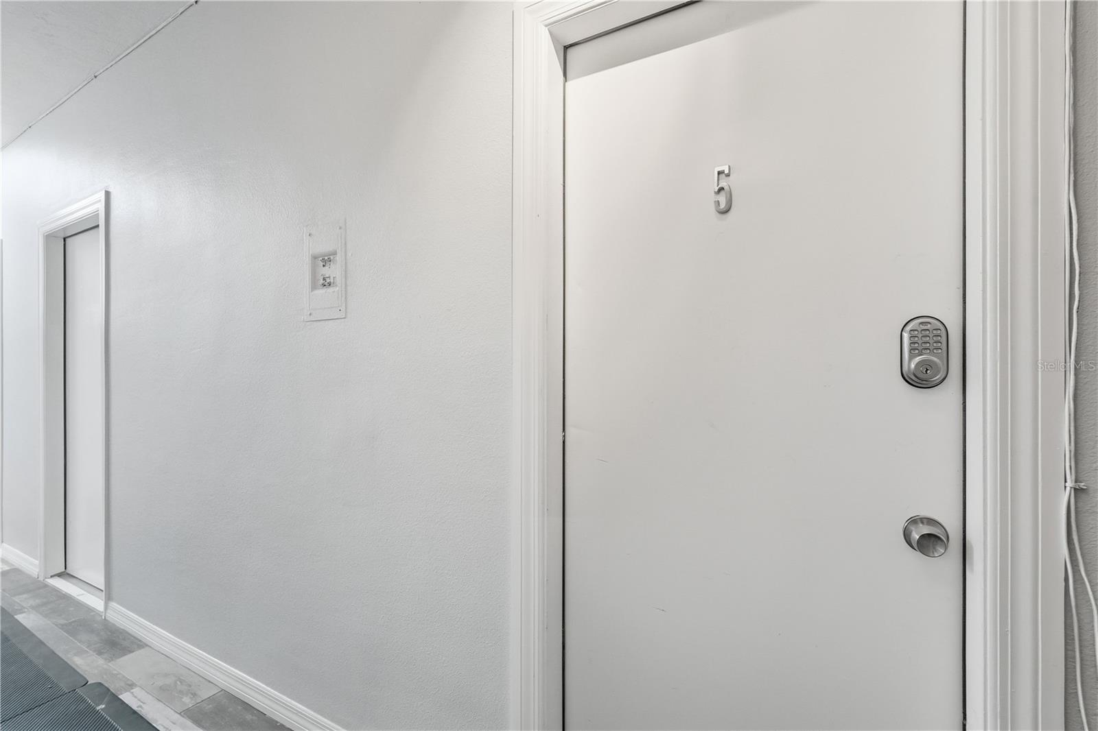 FUQUAYS DAYTONA BEACH - Commercial Sale