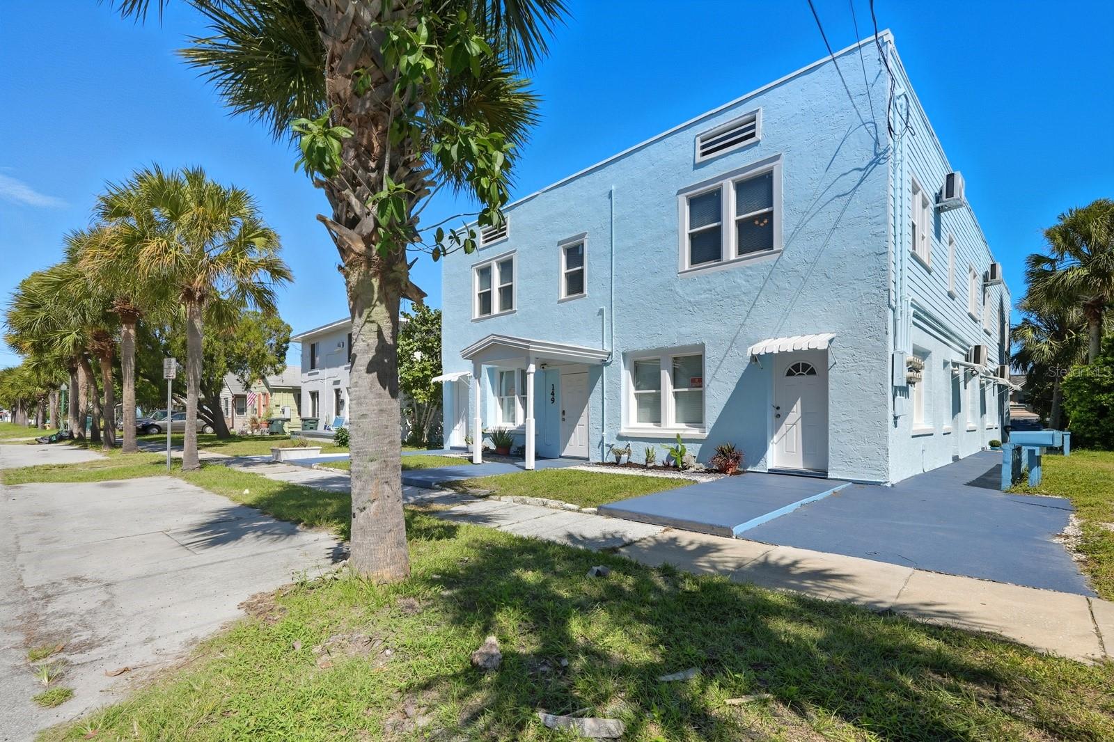 FUQUAYS DAYTONA BEACH - Commercial Sale