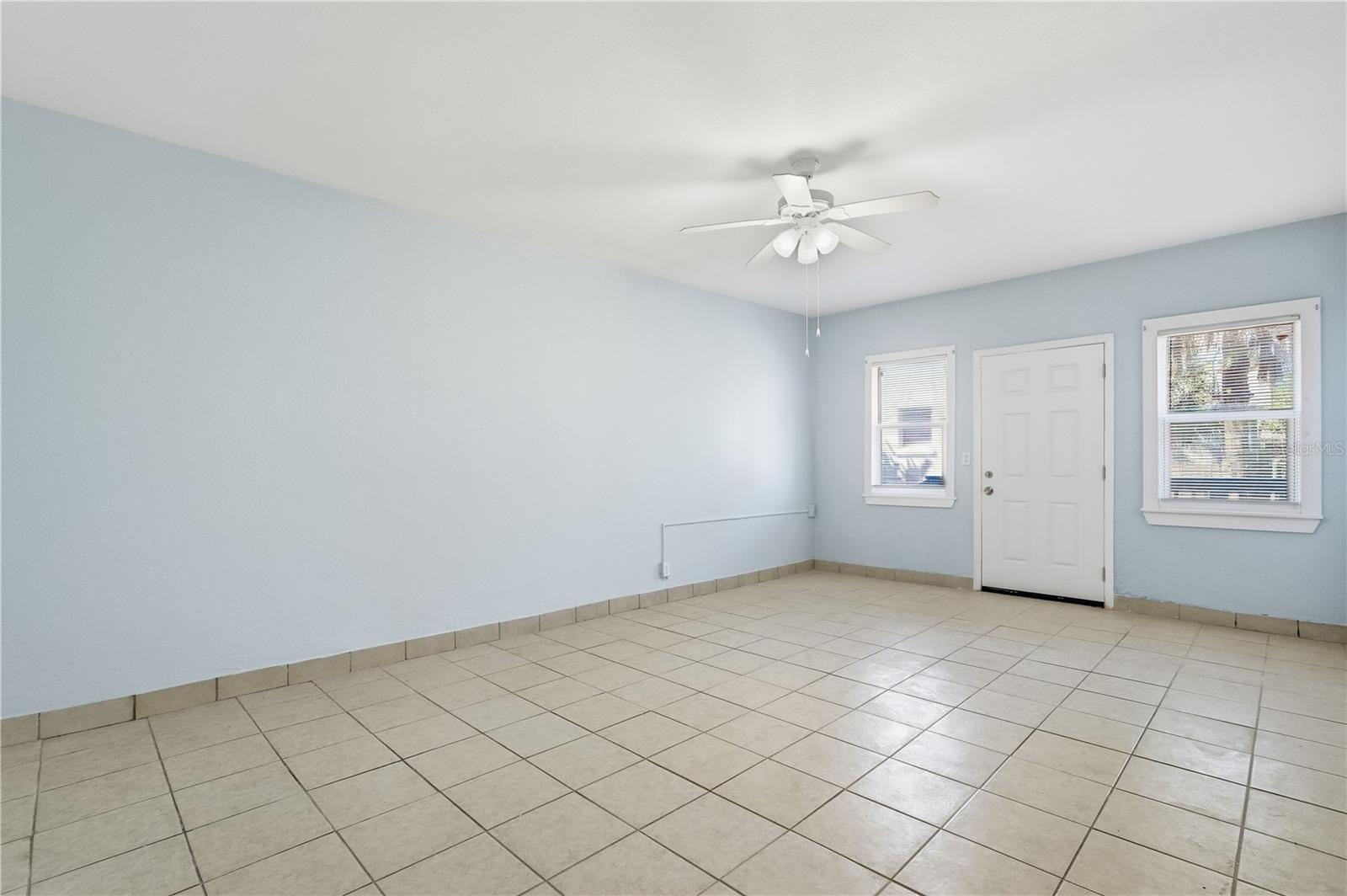 FUQUAYS DAYTONA BEACH - Commercial Sale
