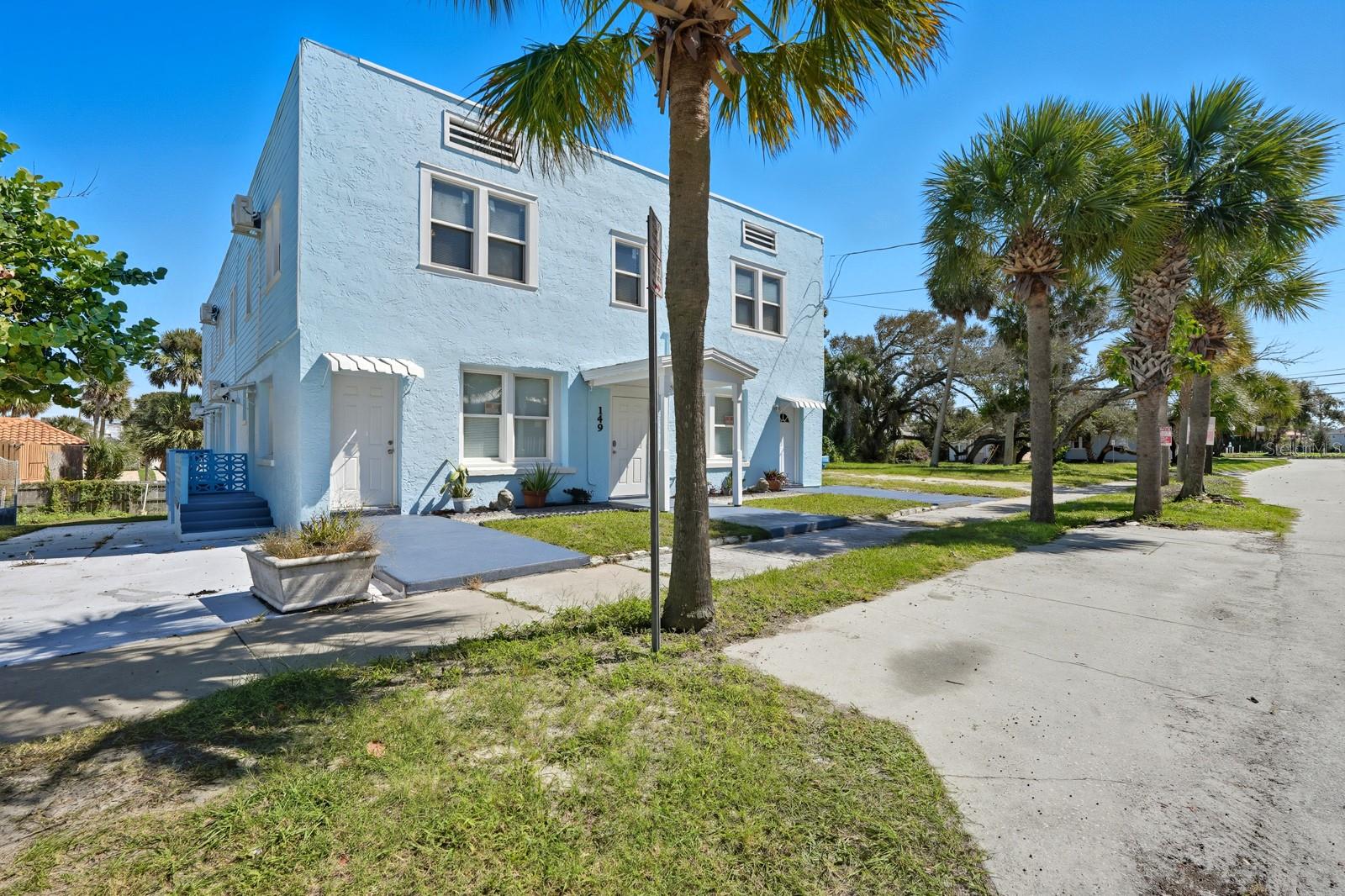 FUQUAYS DAYTONA BEACH - Commercial Sale