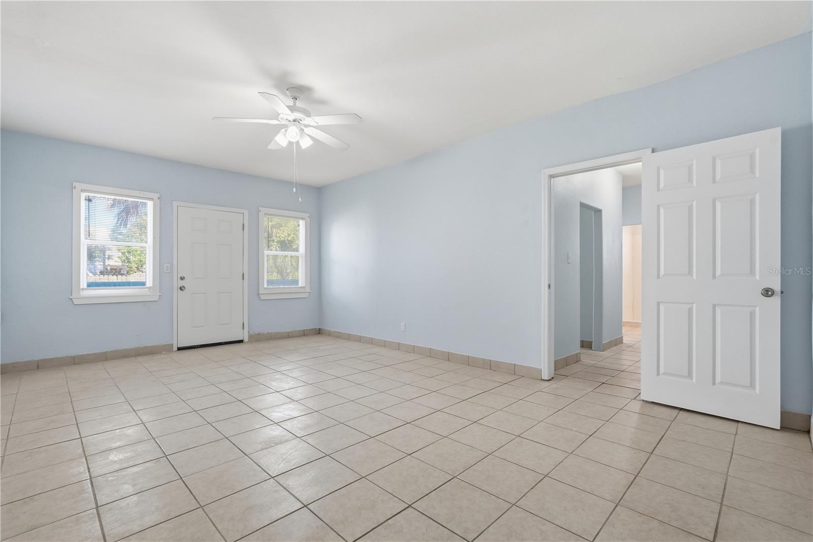 FUQUAYS DAYTONA BEACH - Commercial Sale