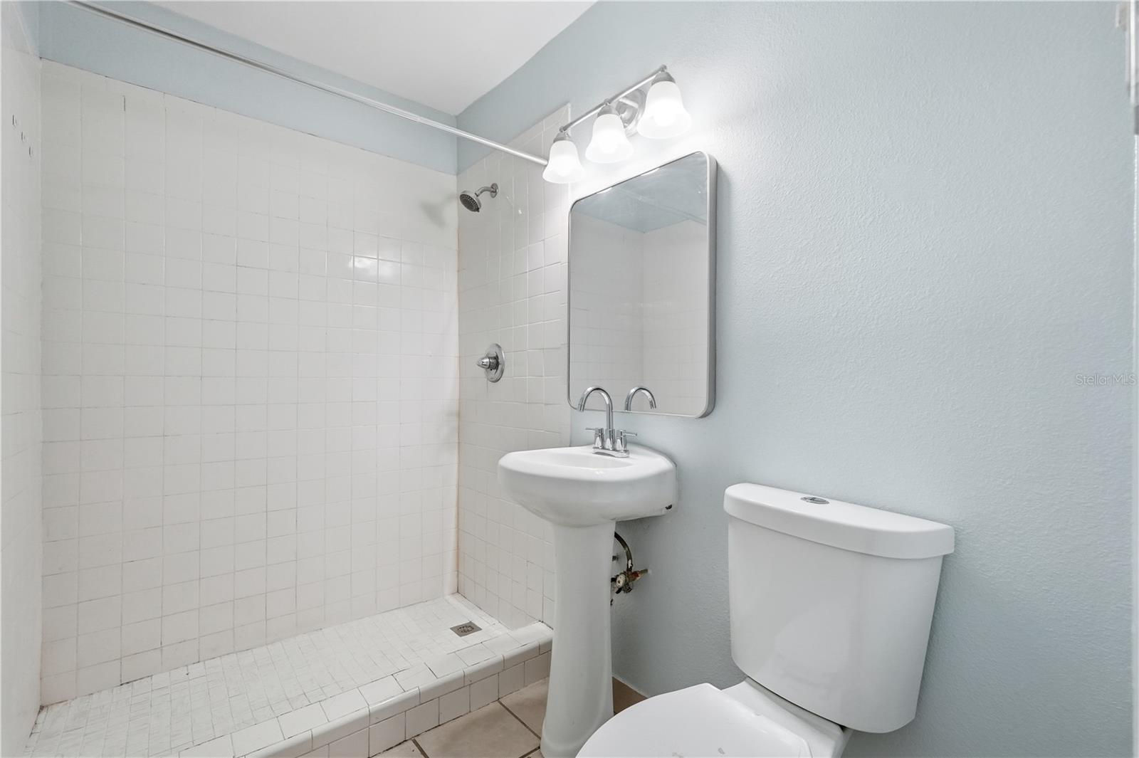 FUQUAYS DAYTONA BEACH - Commercial Sale