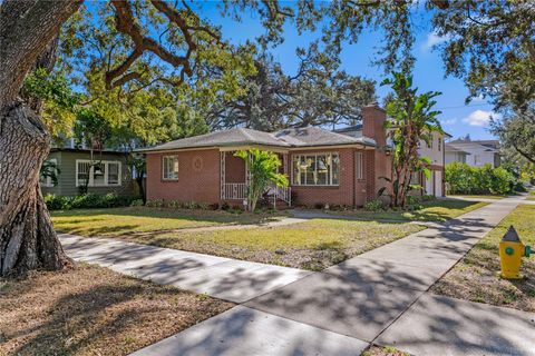 930 15TH AVENUE N ST PETERSBURG FL 33704