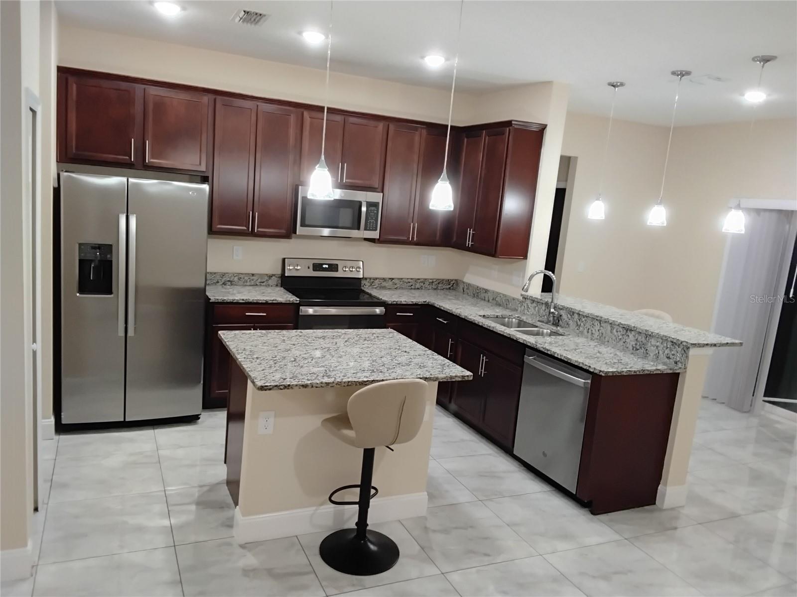 2457 TRACY LANE