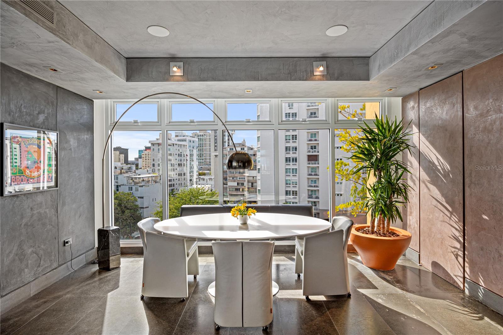 MCLEARY 1800 PH 2 - Residential Lease