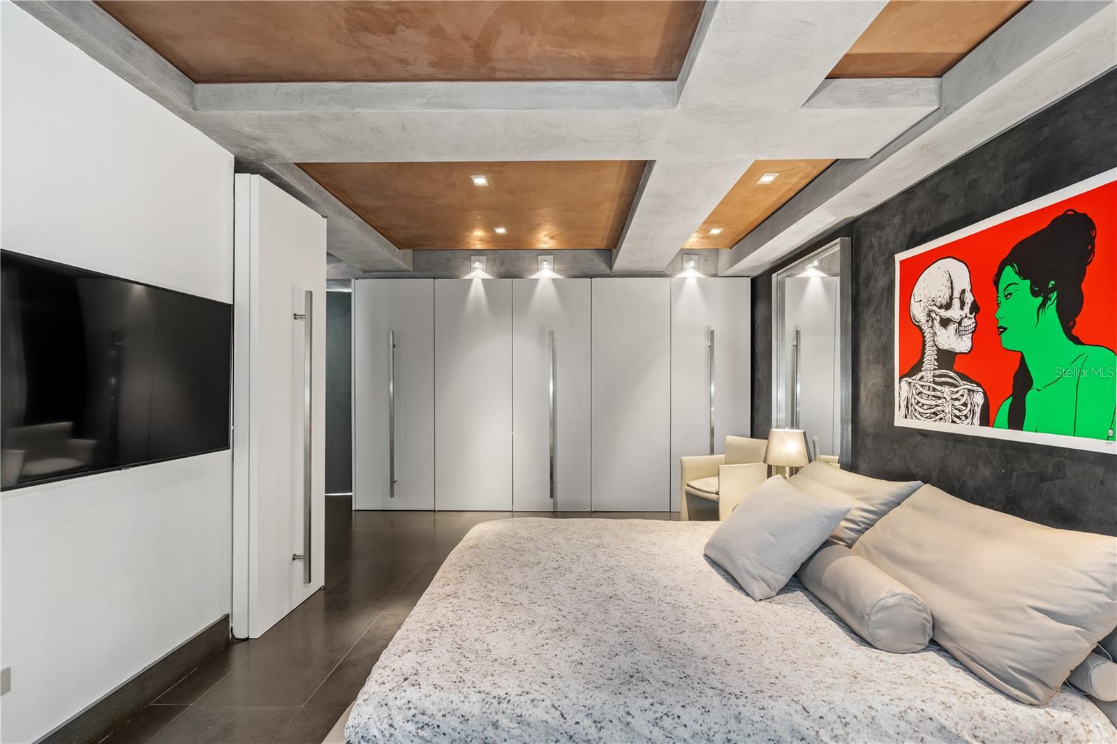 MCLEARY 1800 PH 2 - Residential Lease