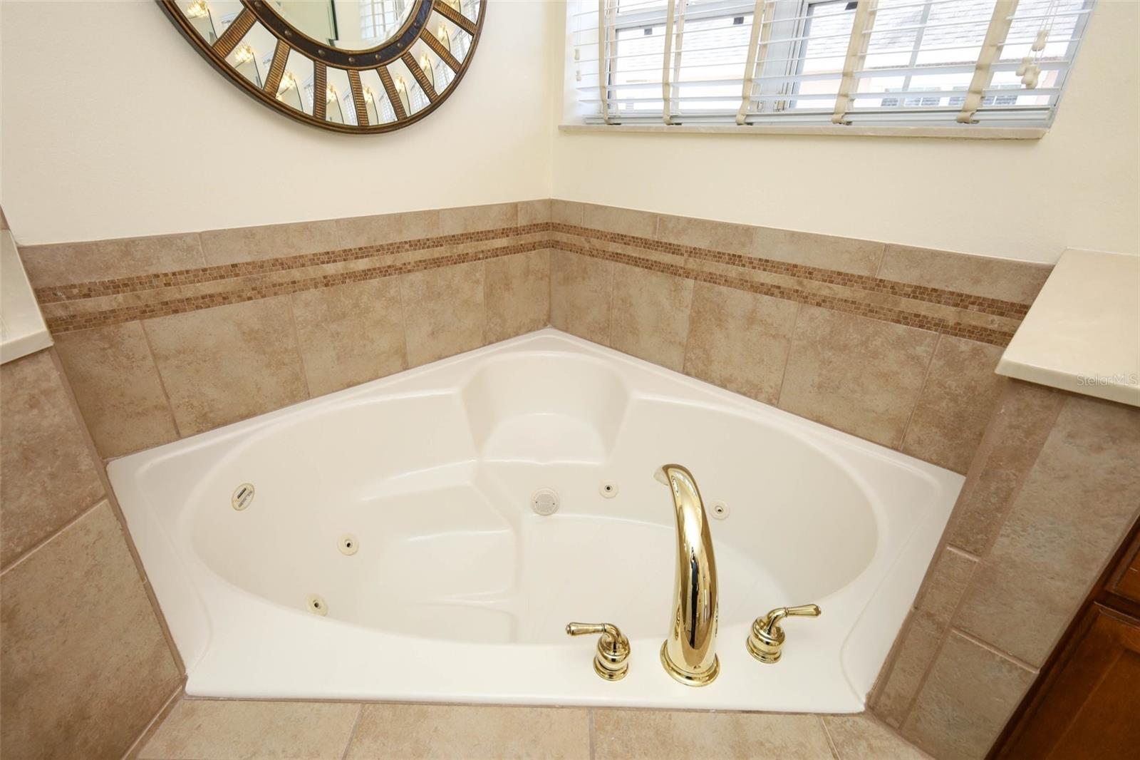 JESUPS RESERVE TWNHMS REP - Residential