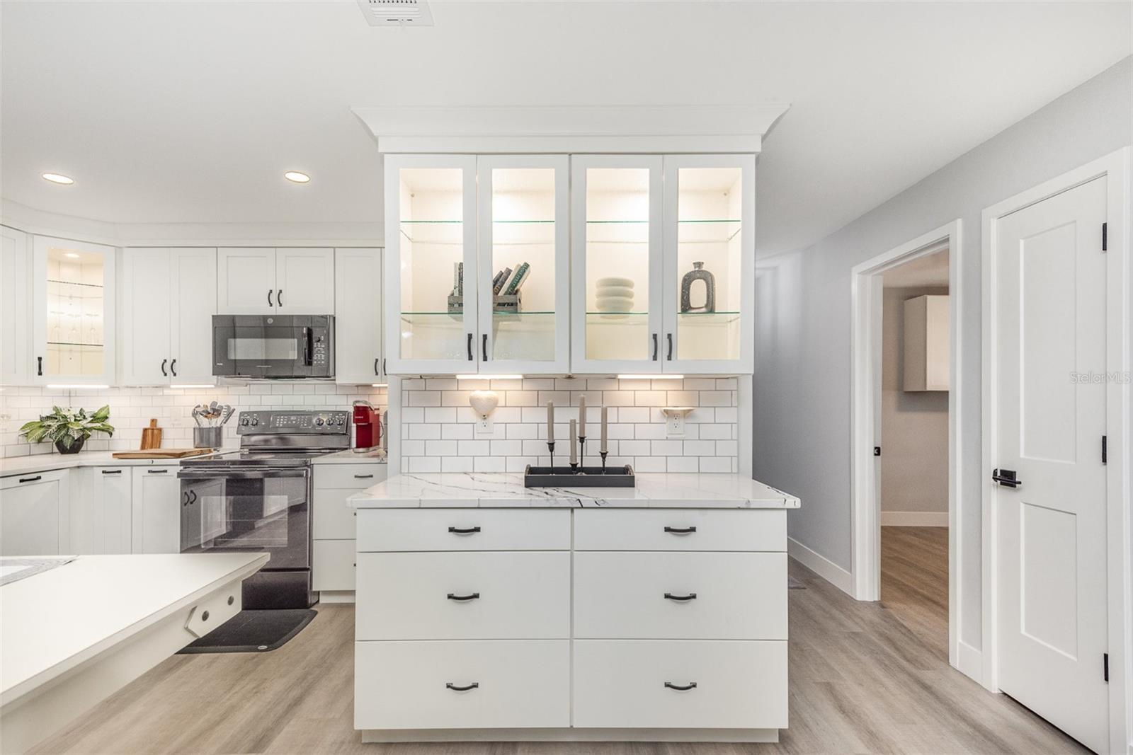 LANTERN PARK UNITS 01 & 02 - Residential