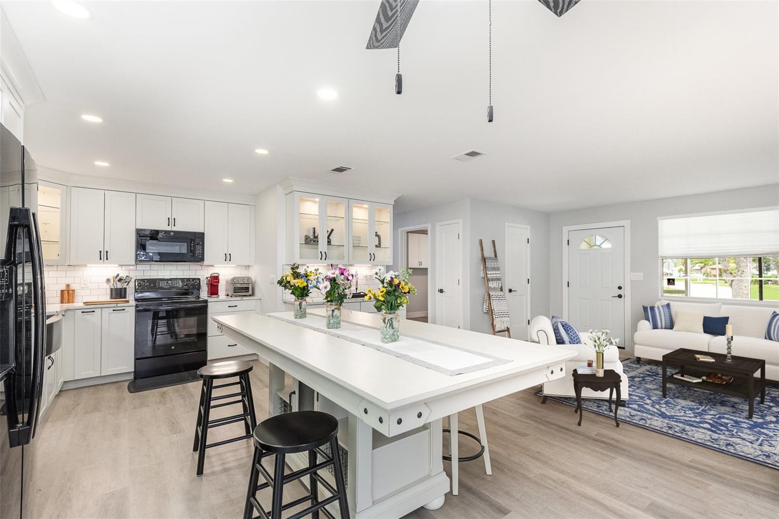 LANTERN PARK UNITS 01 & 02 - Residential