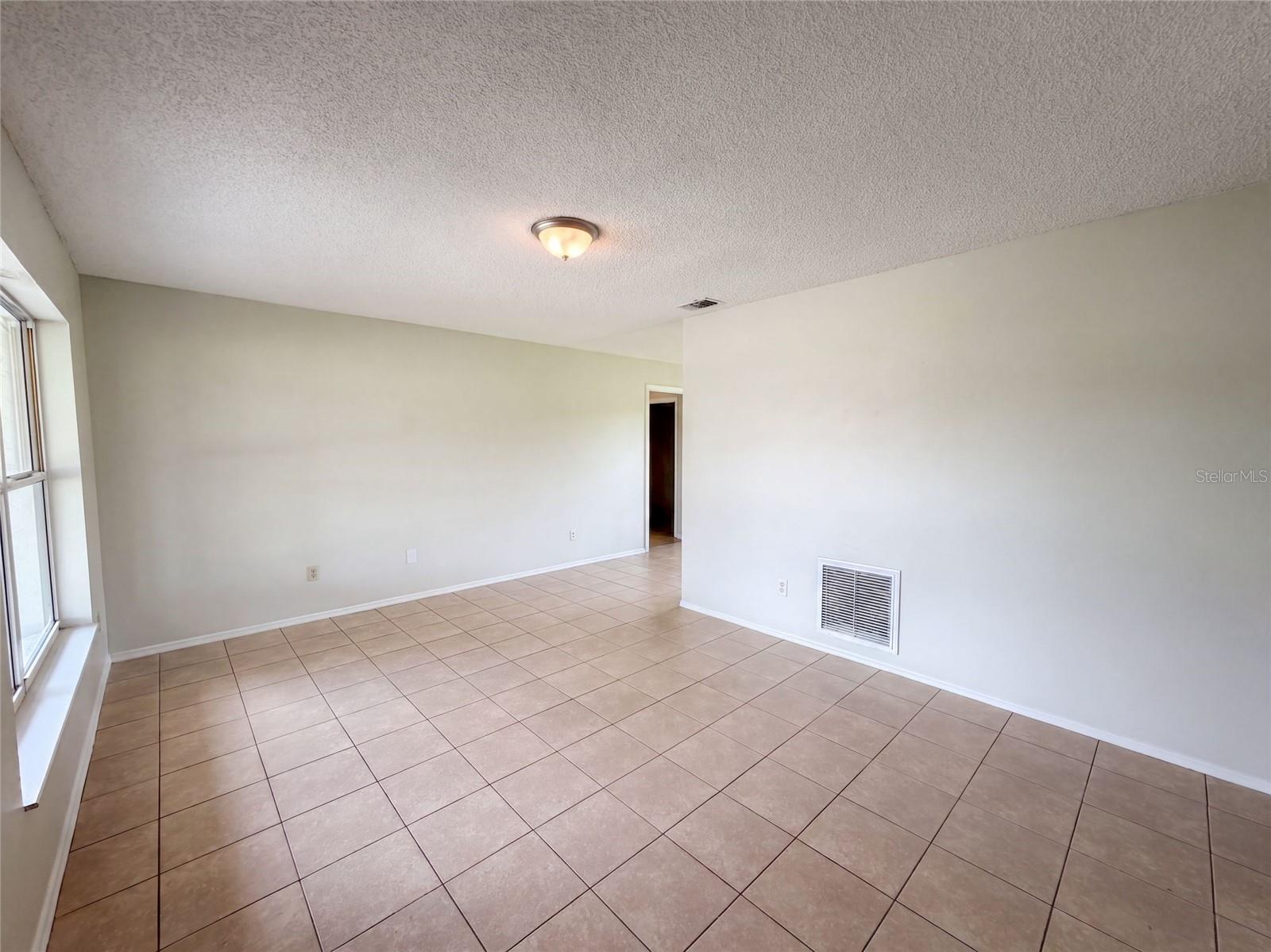 1262 PADGETT CIRCLE