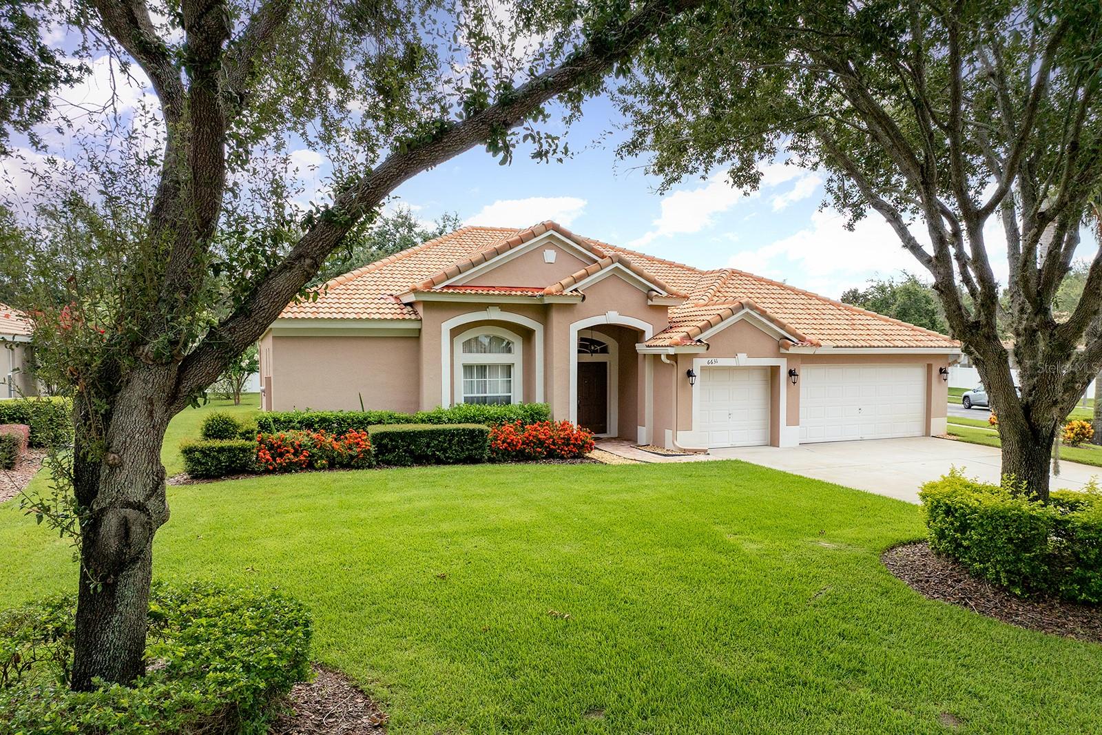 6631 CRESTMONT GLEN LANE