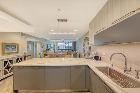 A home in LONGBOAT KEY