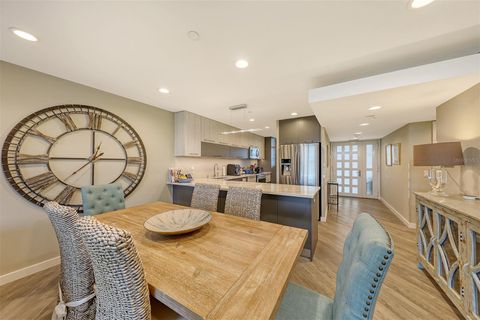 A home in LONGBOAT KEY