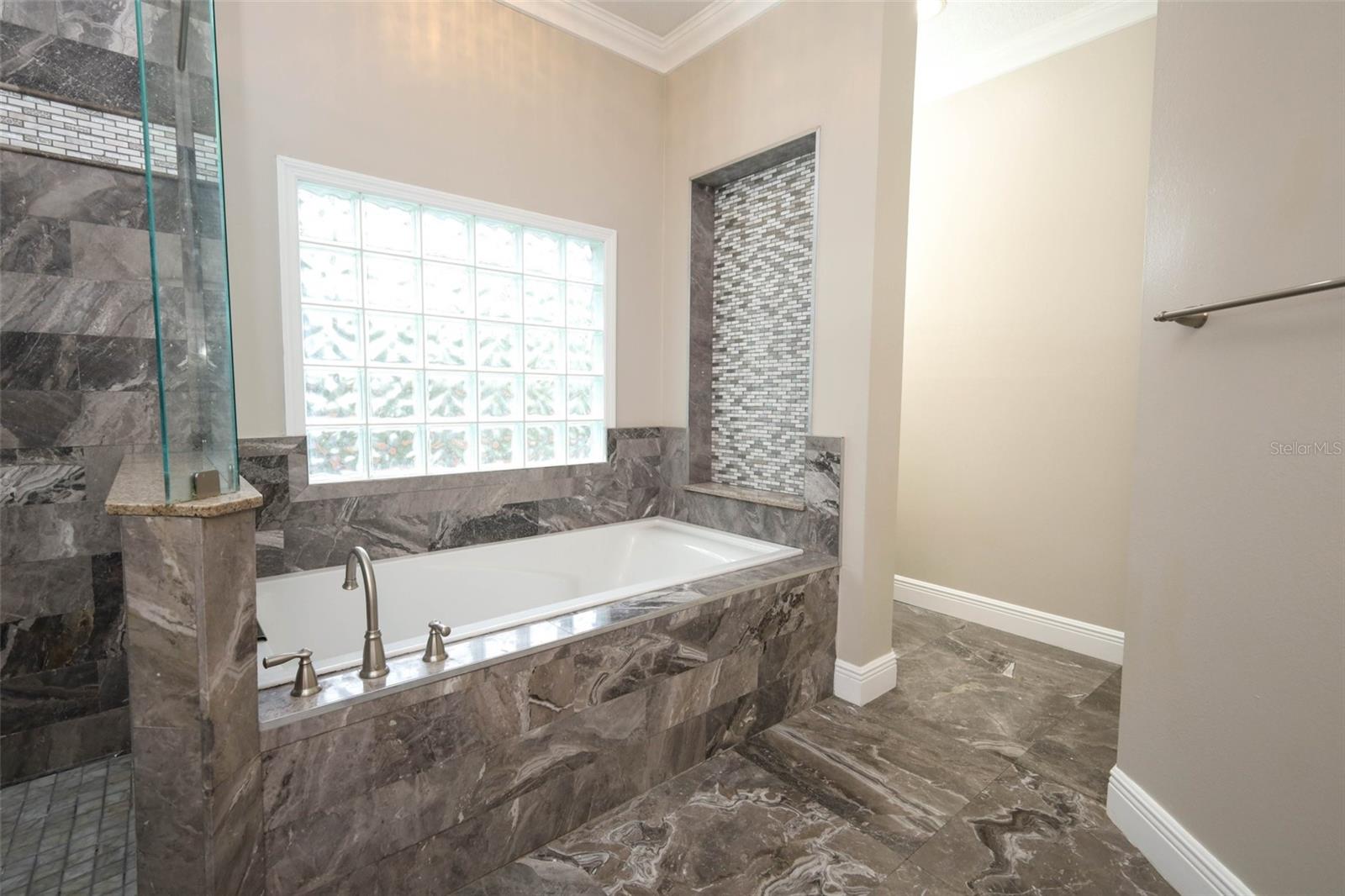 SWEETWATER WEST - Residential