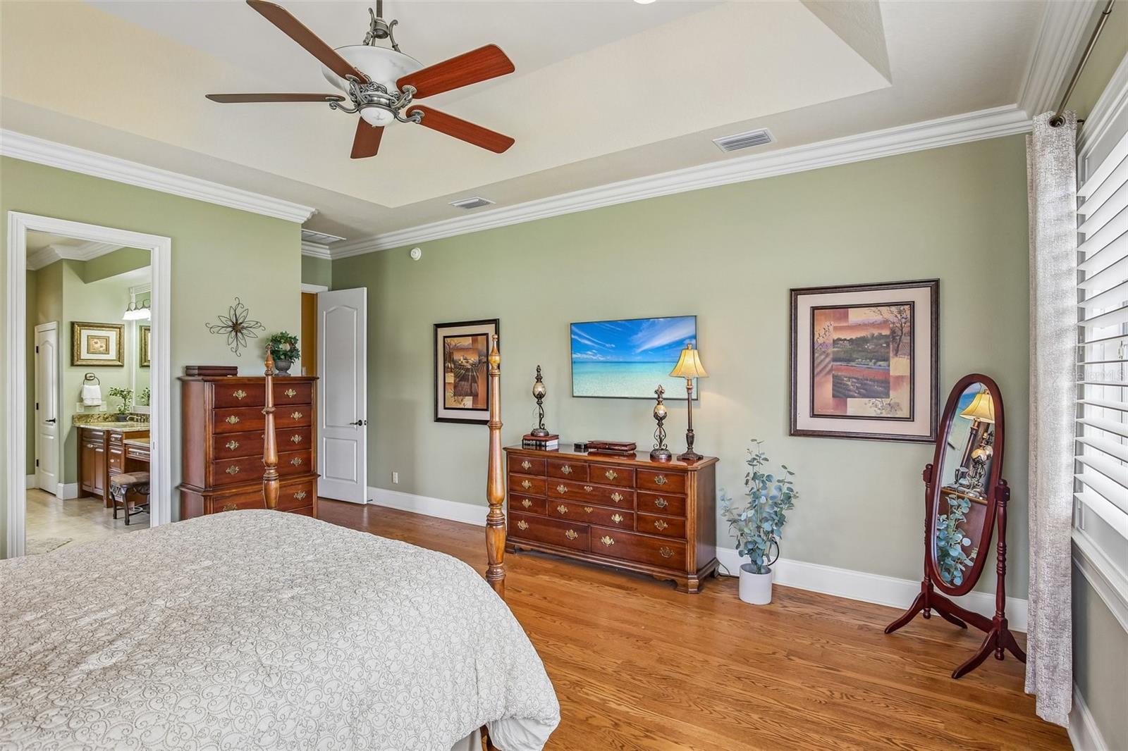 ASHTON OAKS - Residential