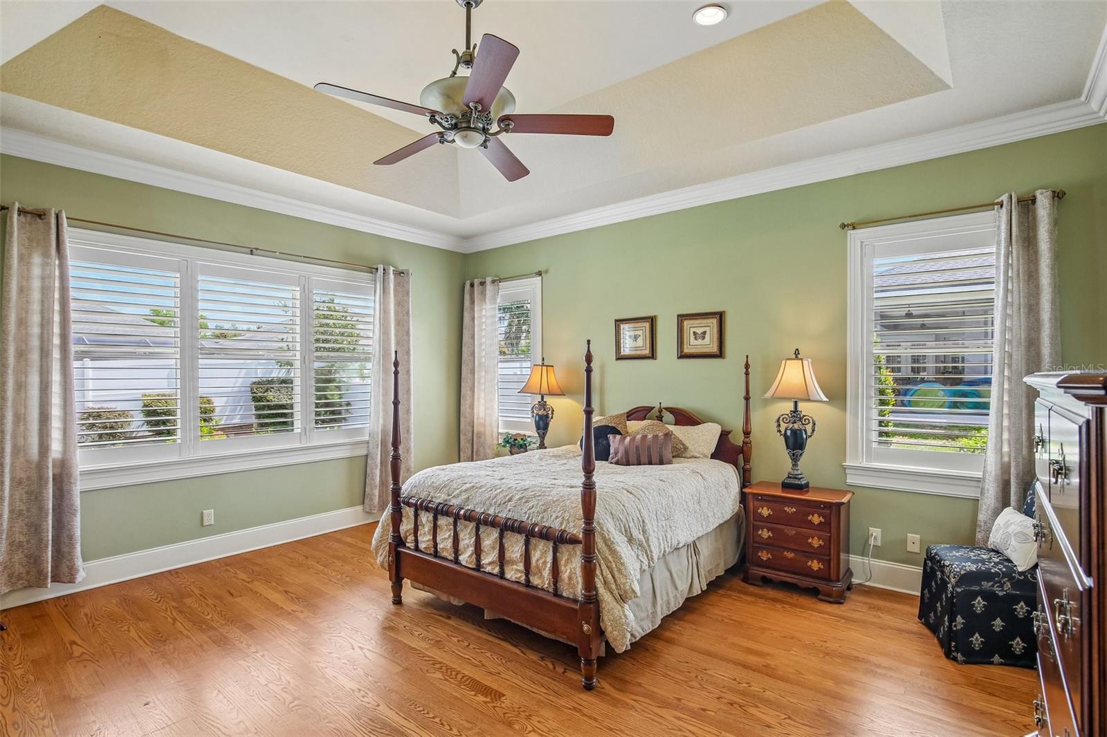 ASHTON OAKS - Residential