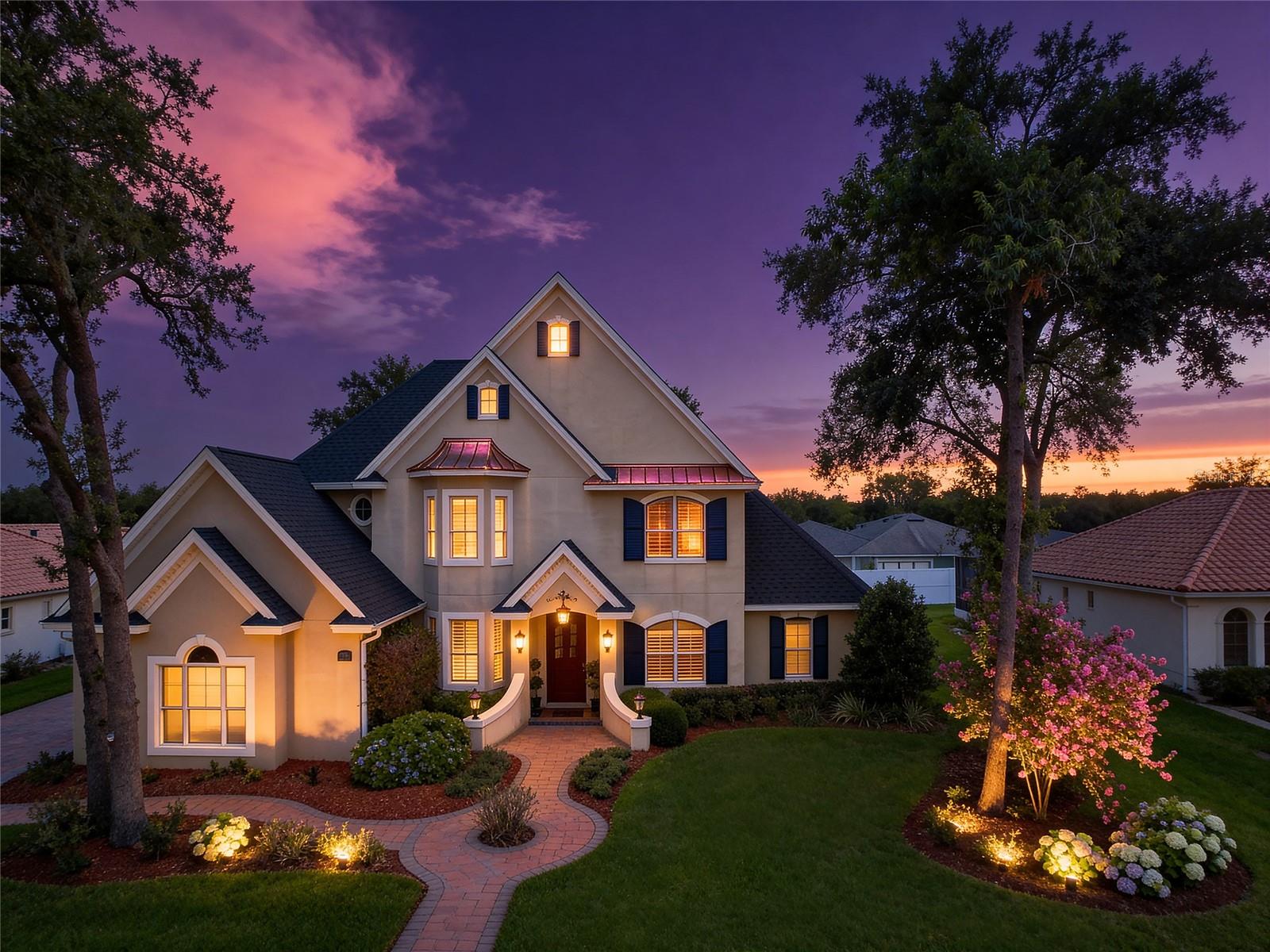 ASHTON OAKS - Residential