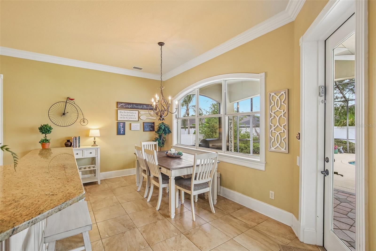 ASHTON OAKS - Residential