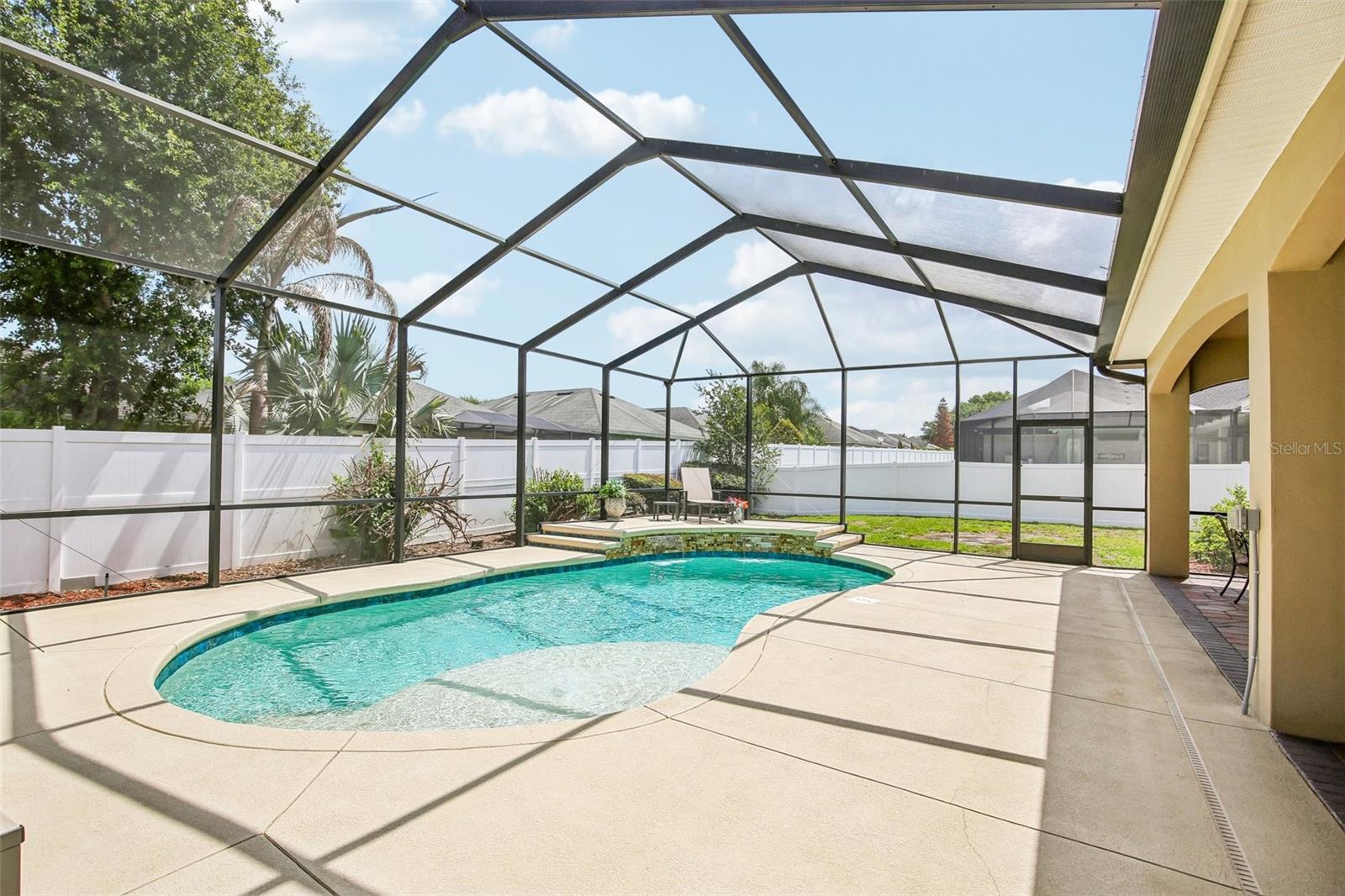 ASHTON OAKS - Residential