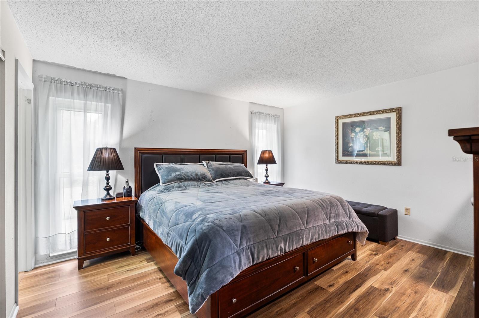 BONNIE GLYNN PH ONE-A - Residential