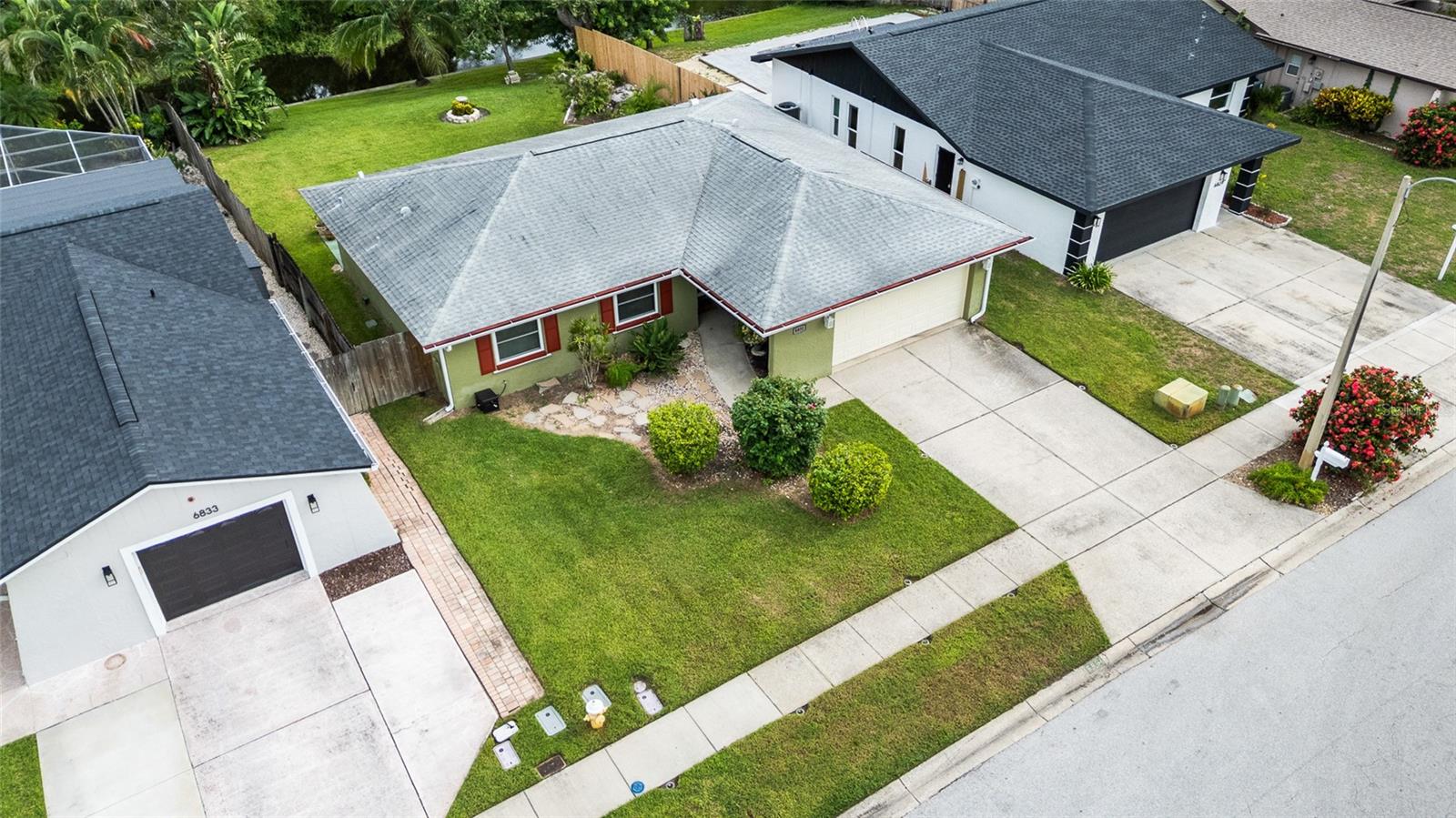 BONNIE GLYNN PH ONE-A - Residential