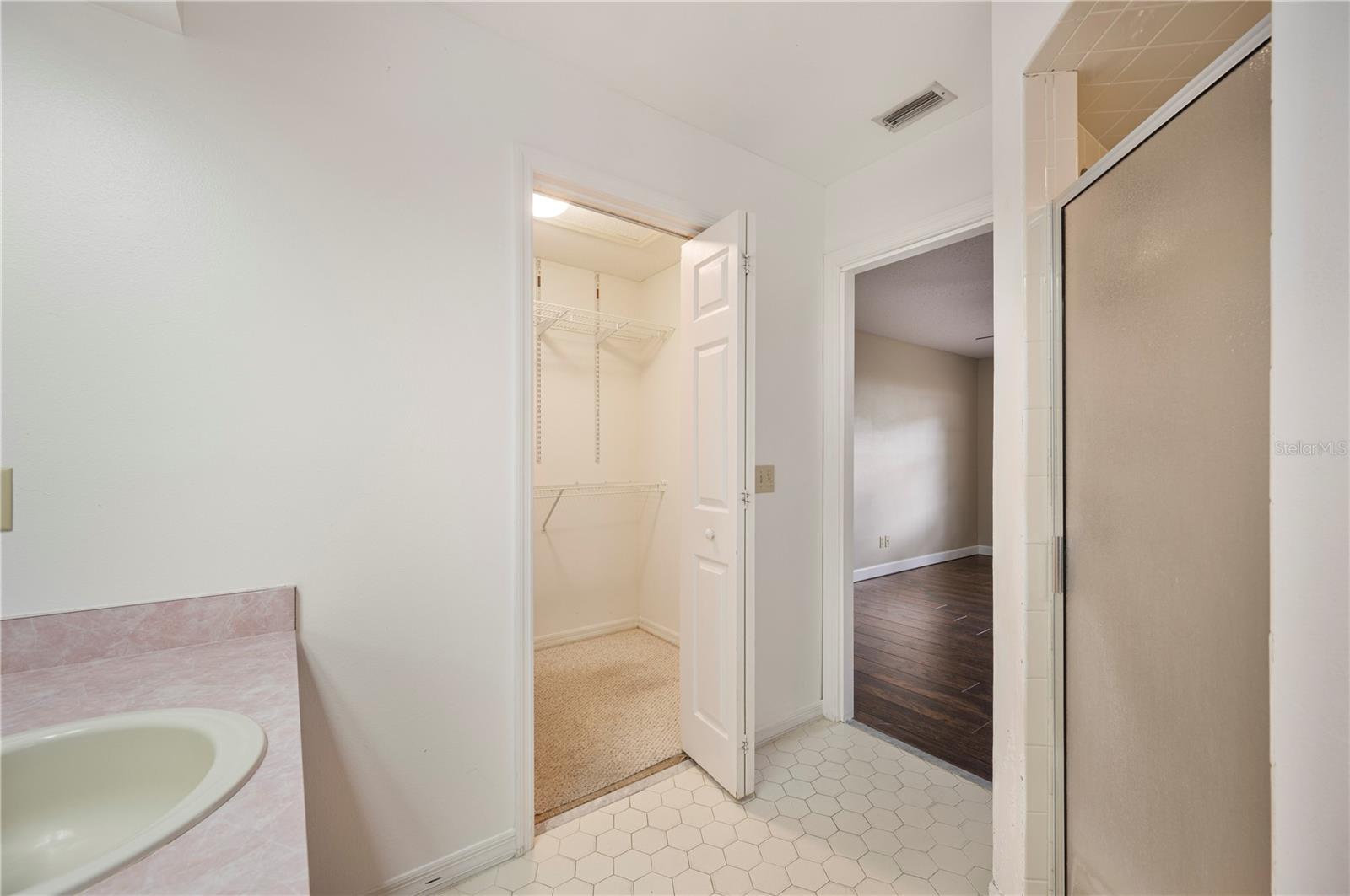 NORTH POINTE PH 01 - Residential