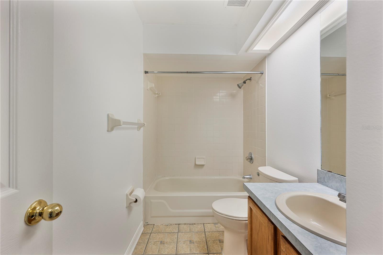 NORTH POINTE PH 01 - Residential