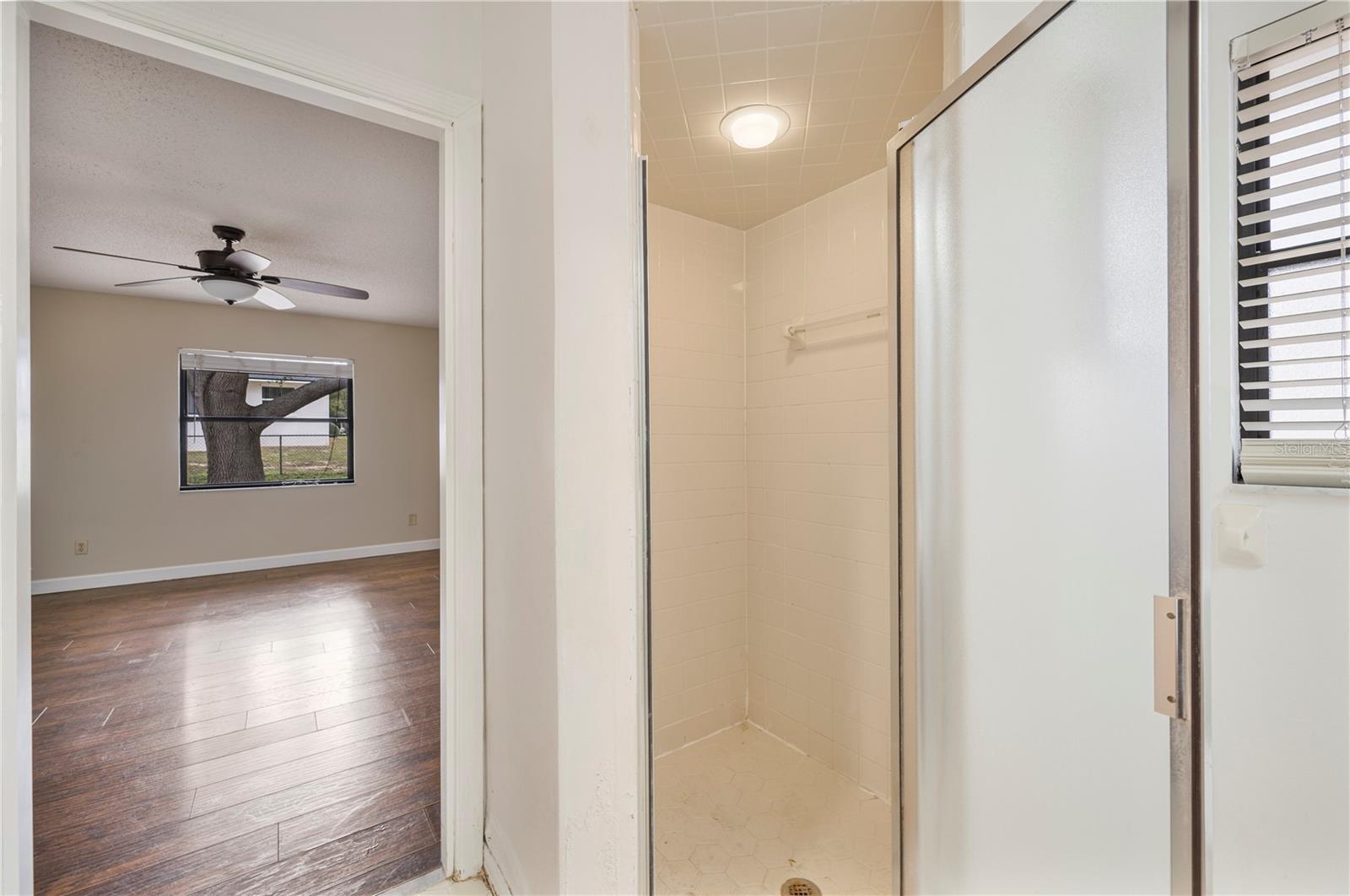 NORTH POINTE PH 01 - Residential