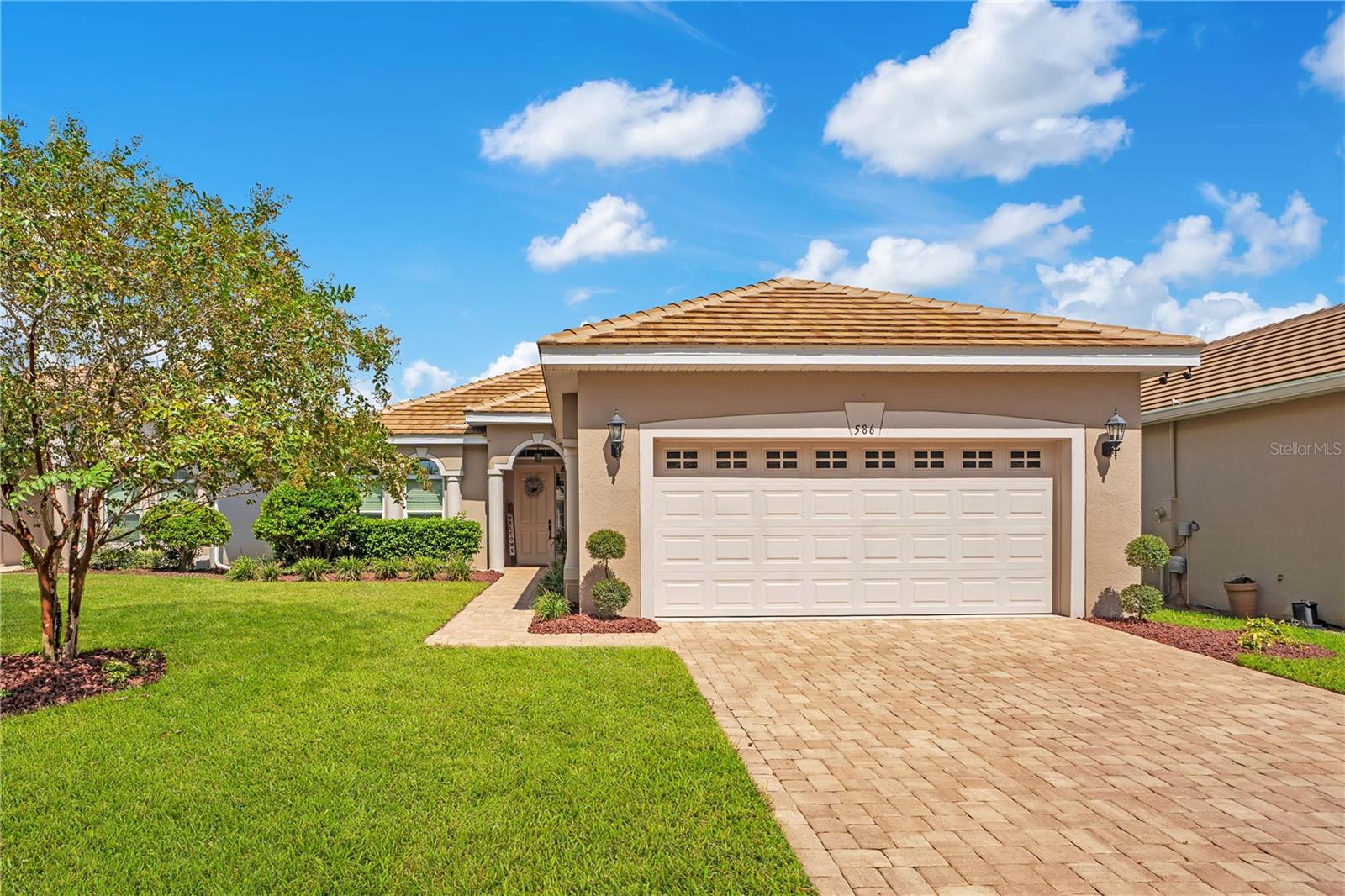 586 NEWHALL LANE
