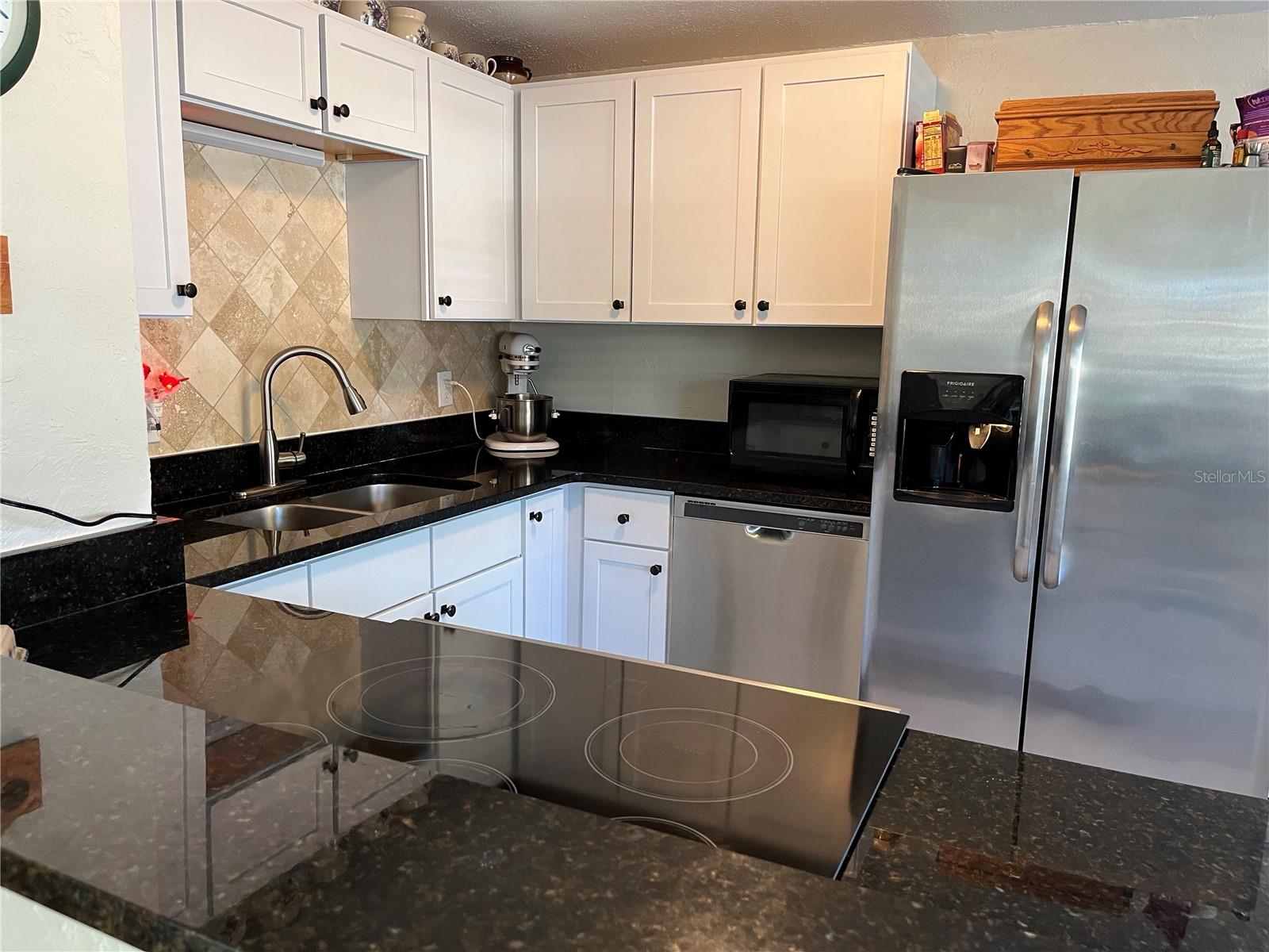 RIDGEWOOD ESTATES ADD 03 RESUB 01 - Residential