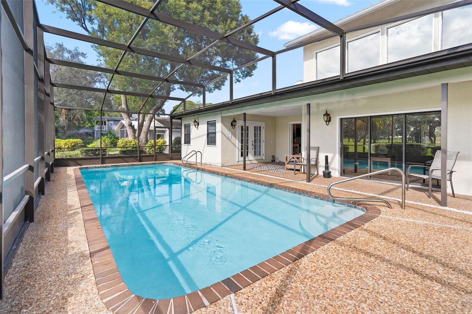 EL CONQUISTADOR VILLAGE II A - Residential