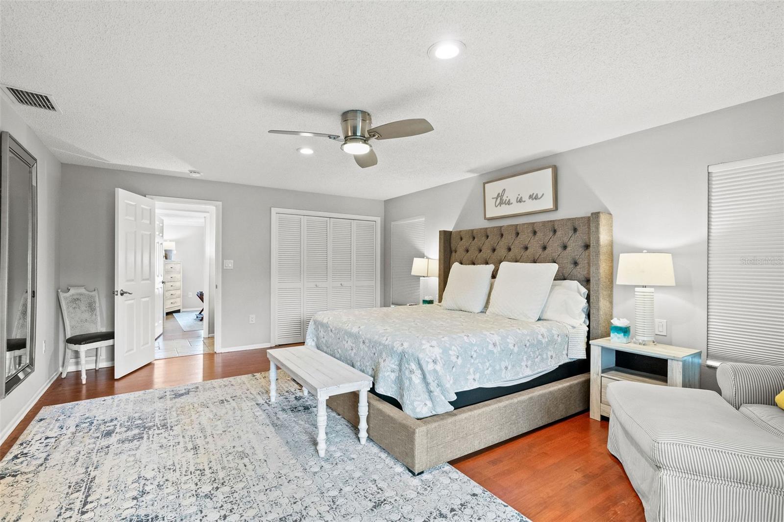 EL CONQUISTADOR VILLAGE II A - Residential