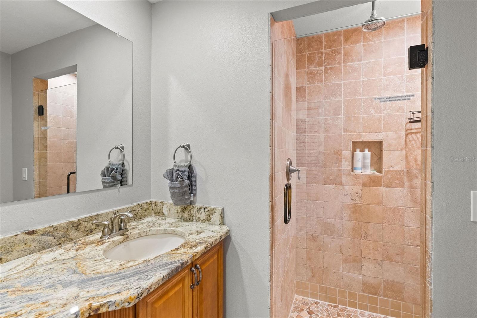 EL CONQUISTADOR VILLAGE II A - Residential