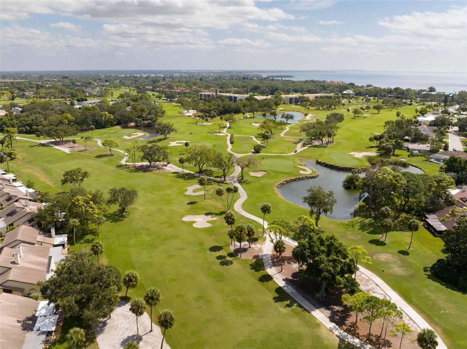 EL CONQUISTADOR VILLAGE II A - Residential