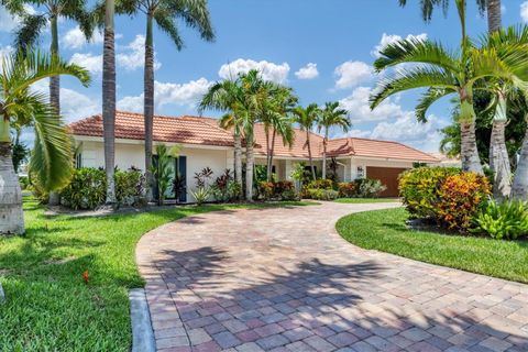 A home in SARASOTA