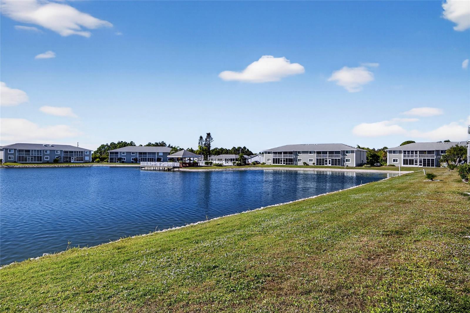 LAKES EDGE PH 05 - Residential