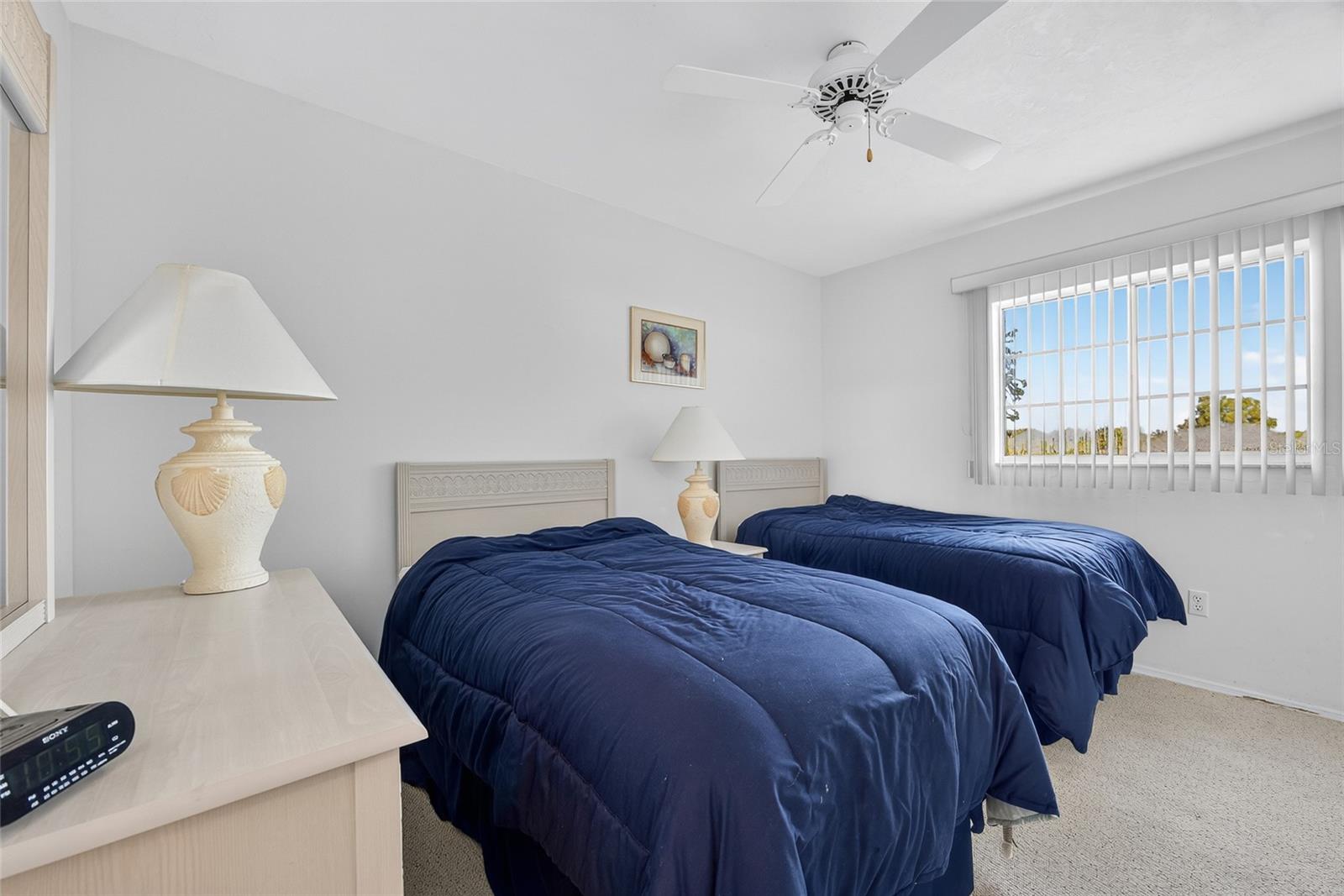 LAKES EDGE PH 05 - Residential