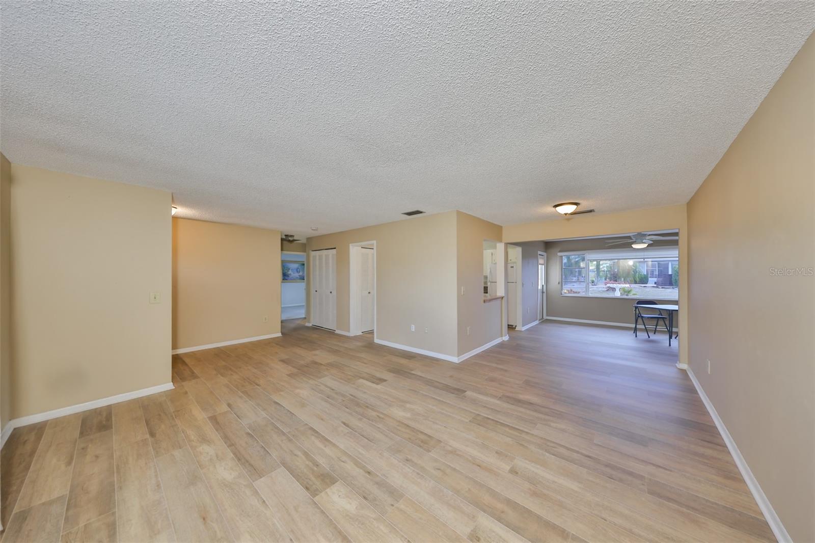 1529 ALLEGHENY DRIVE