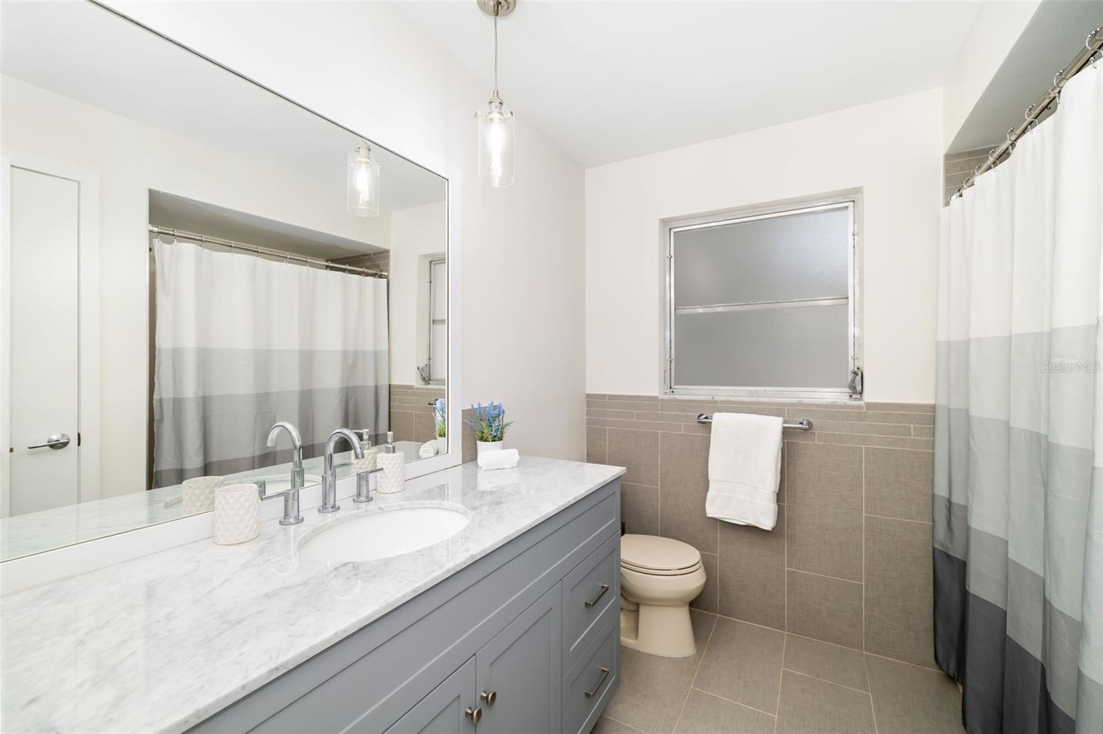 BROADWATER UNIT 2 BLK M REP - Residential