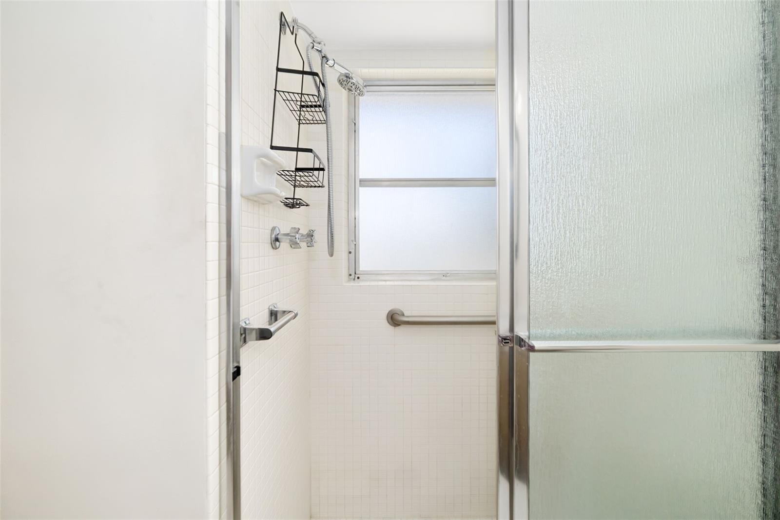 BROADWATER UNIT 2 BLK M REP - Residential