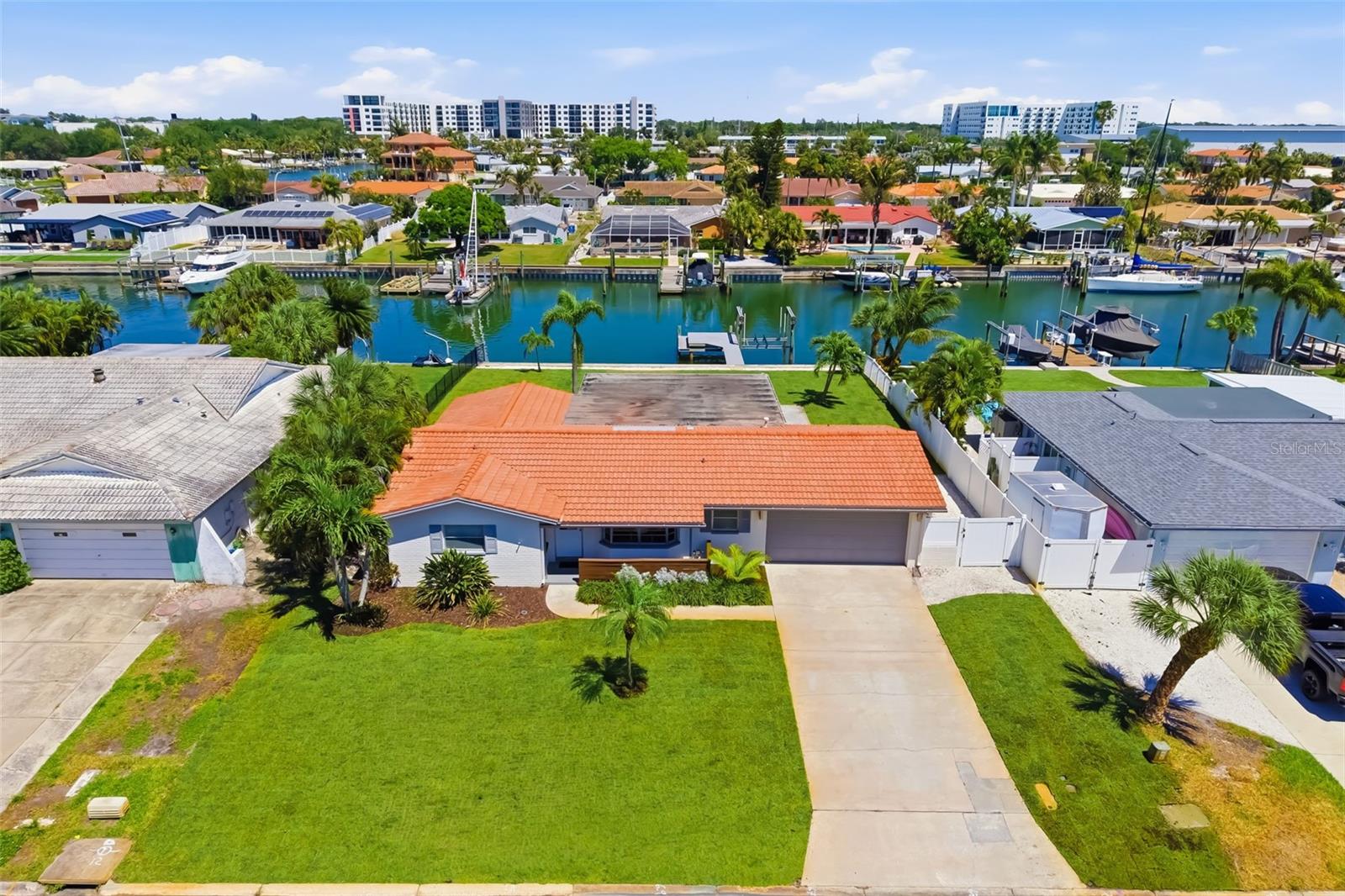 BROADWATER UNIT 2 BLK M REP - Residential