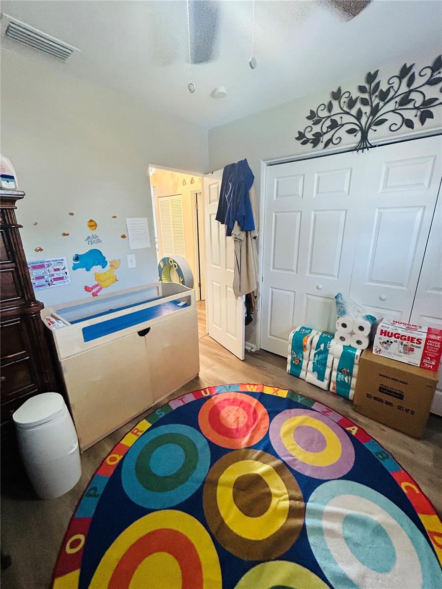 RIDGEWAY - Residential