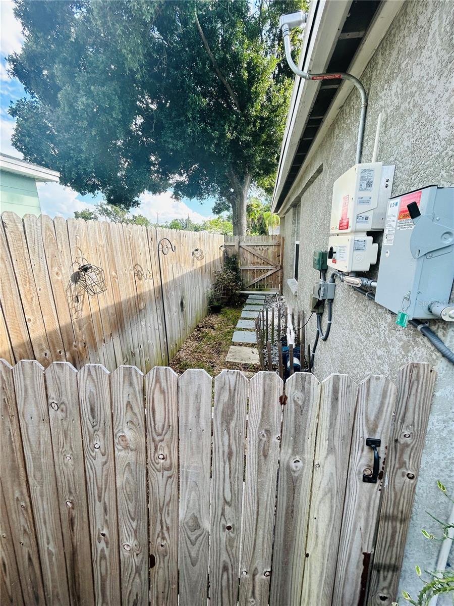 RIDGEWAY - Residential