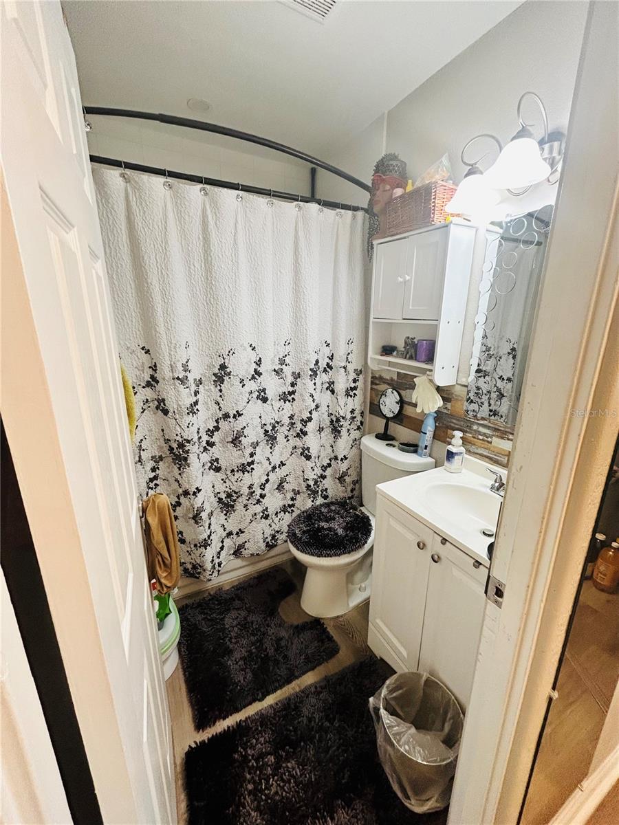 RIDGEWAY - Residential