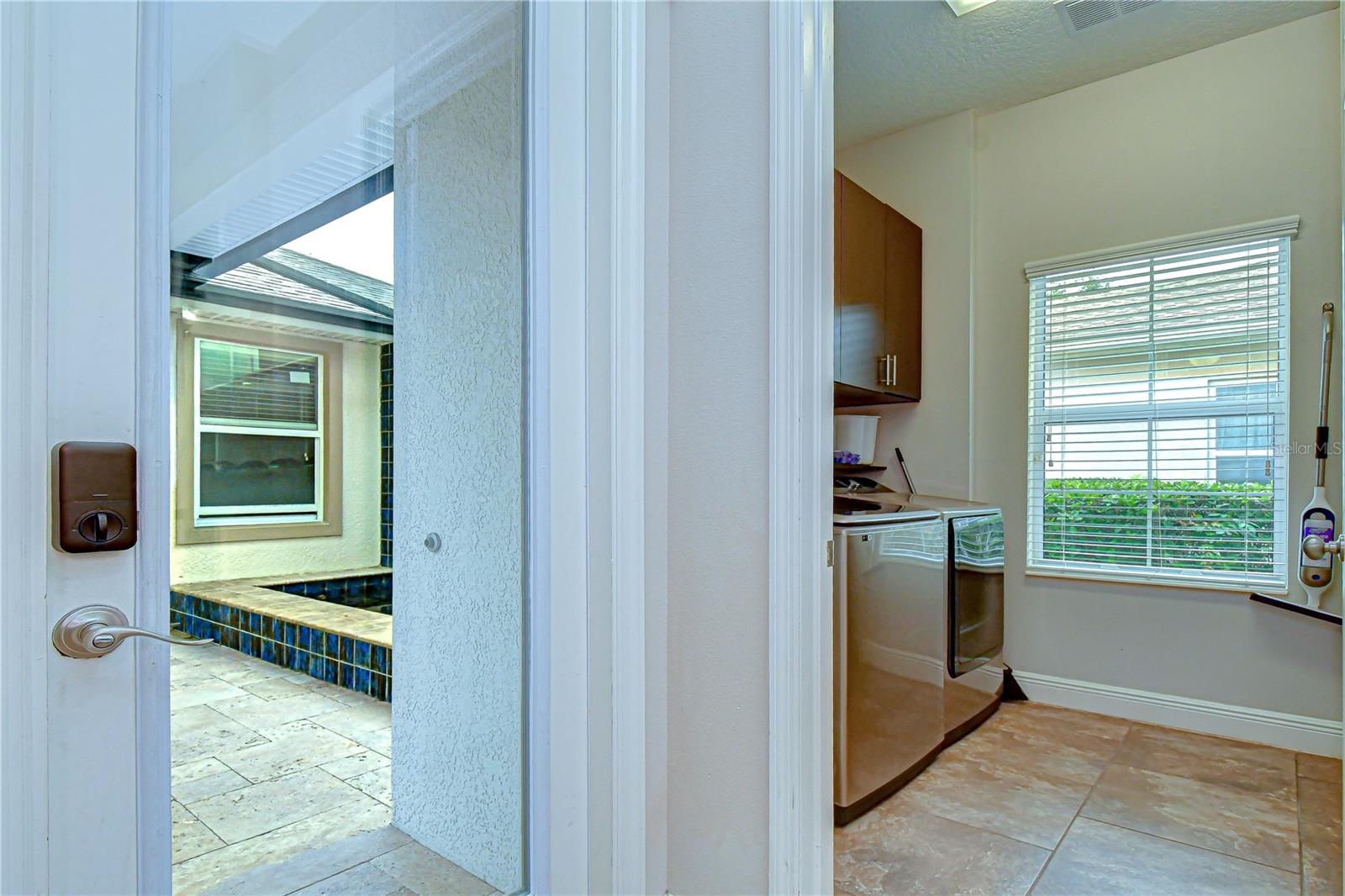 FISHHAWK RANCH - Residential