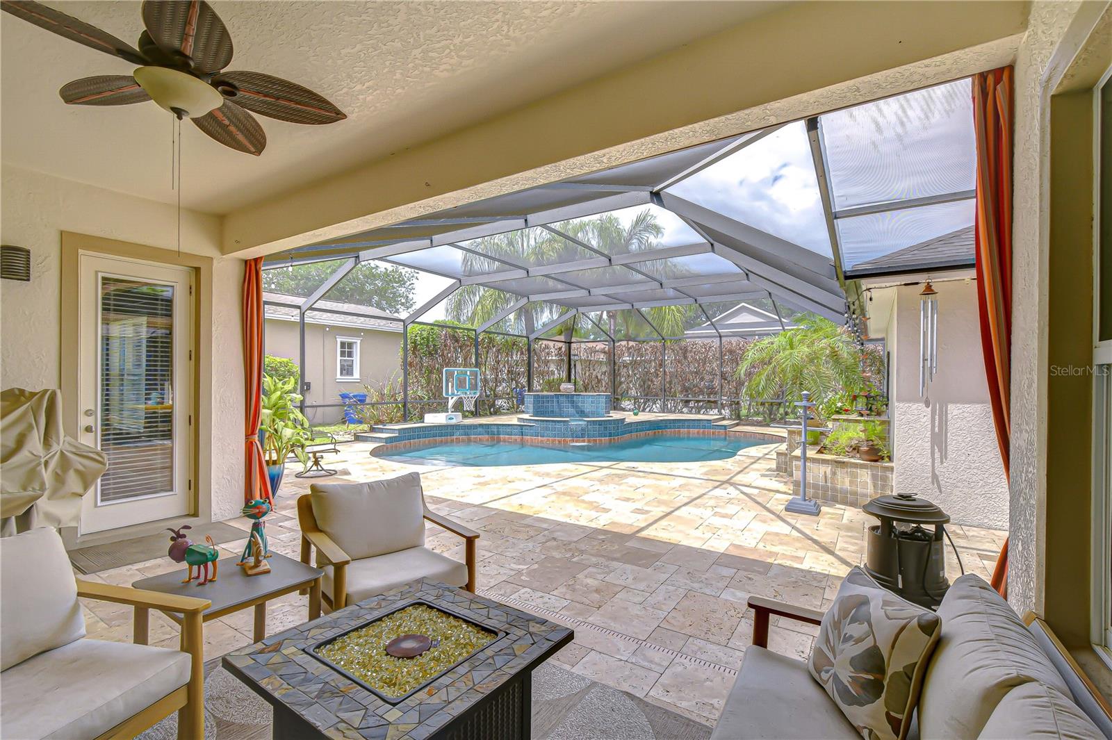 FISHHAWK RANCH - Residential