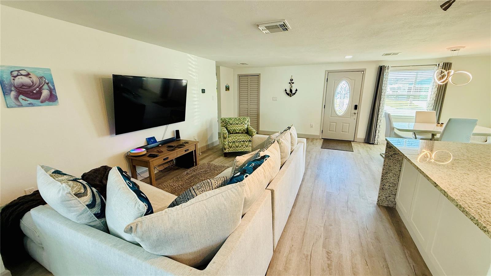 FLOR A MAR - Residential