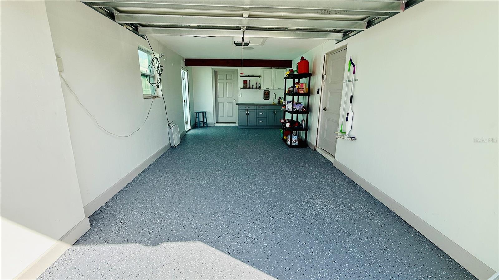 FLOR A MAR - Residential